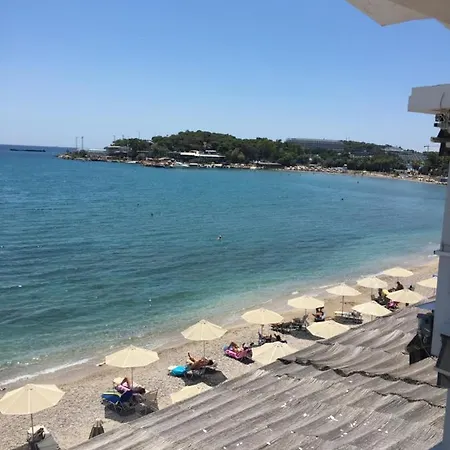 Vouliagmeni On The Beach Athens Exterior photo