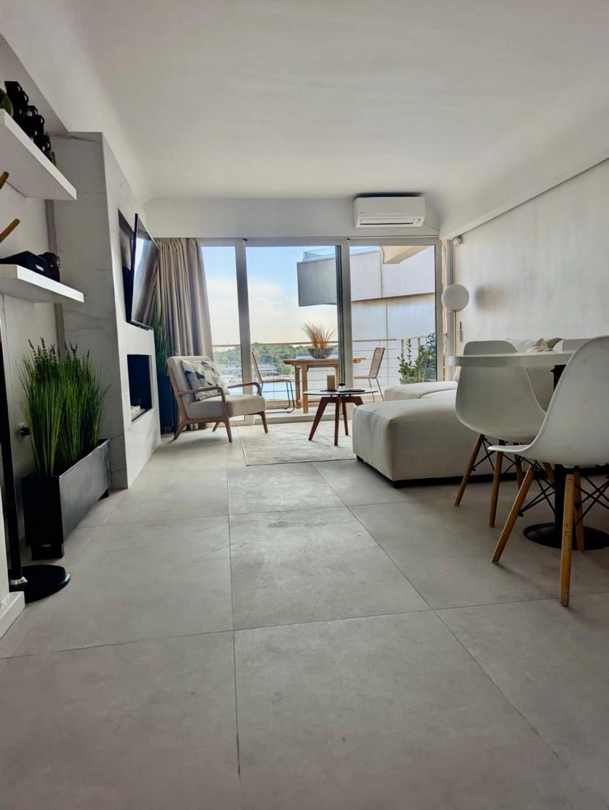 Appartamento Vouliagmeni On The